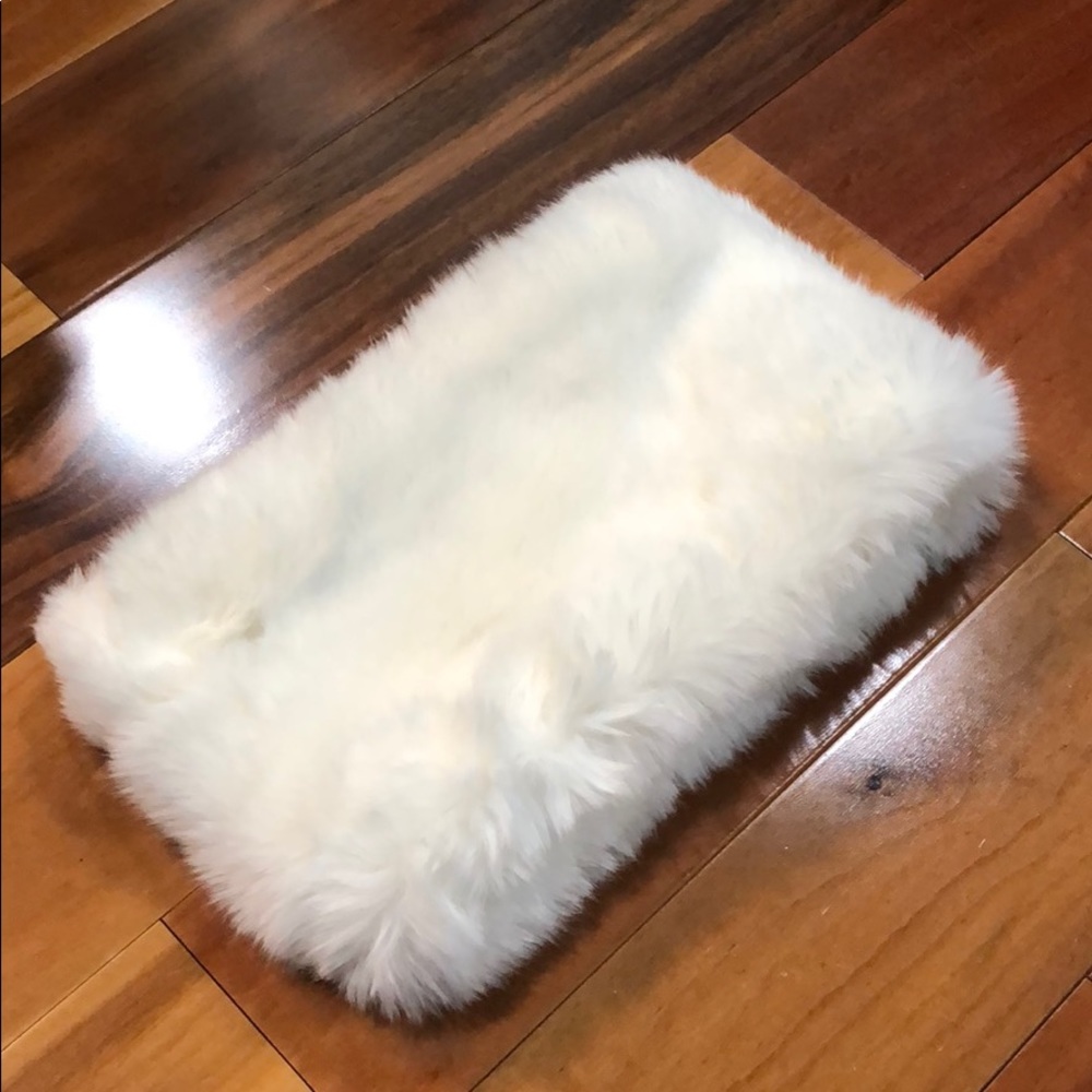 Off white furry scarf